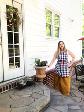 Load image into Gallery viewer, Beach House Apron
